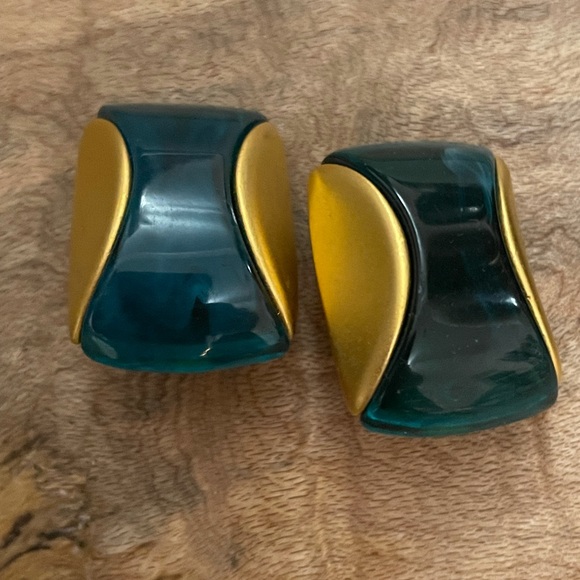 Vtg Givenchy Blue Green Lucite Gold-tone Clipons - Picture 7 of 13